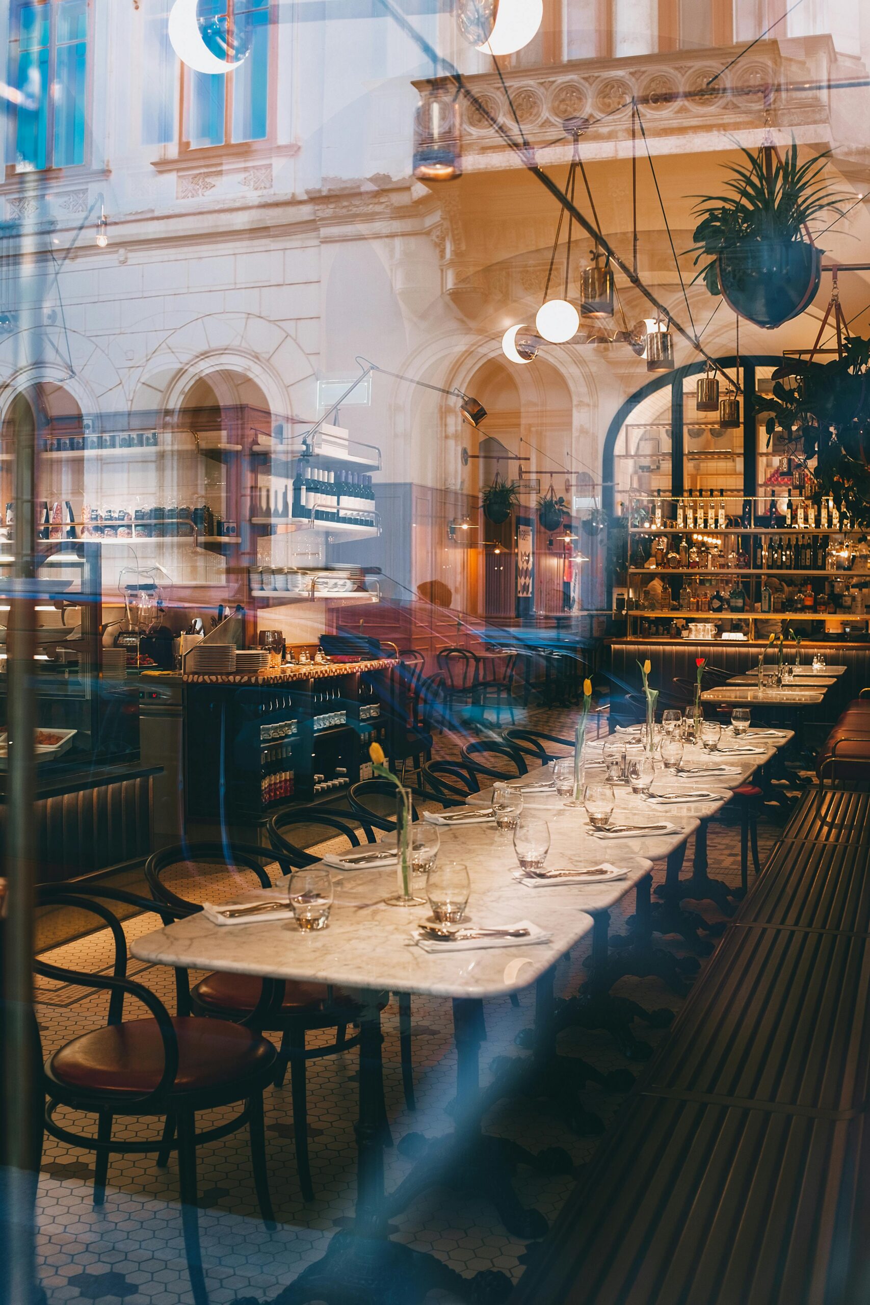 empty-wood-table-with-blur-interior-outdoor-space-coffee-restaurant-cafe-background